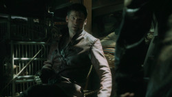 extant_GameOfThrones_5x04-SonsOfTheHarpy_0243