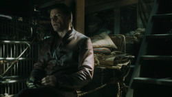 extant_GameOfThrones_5x04-SonsOfTheHarpy_0358