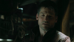 extant_GameOfThrones_5x04-SonsOfTheHarpy_0405