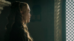 extant_GameOfThrones_5x04-SonsOfTheHarpy_0528