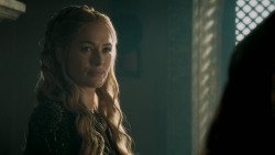 extant_GameOfThrones_5x04-SonsOfTheHarpy_0563