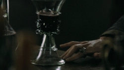 extant_GameOfThrones_5x04-SonsOfTheHarpy_0625