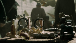 extant_GameOfThrones_5x04-SonsOfTheHarpy_0871