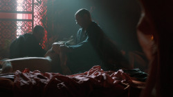 extant_GameOfThrones_5x04-SonsOfTheHarpy_0932