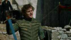 extant_GameOfThrones_5x04-SonsOfTheHarpy_1063