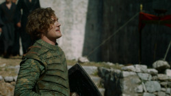 extant_GameOfThrones_5x04-SonsOfTheHarpy_1065