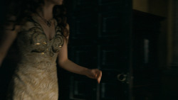 extant_GameOfThrones_5x04-SonsOfTheHarpy_1105