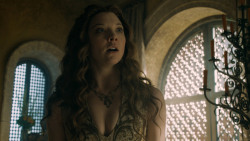extant_GameOfThrones_5x04-SonsOfTheHarpy_1150