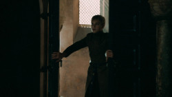 extant_GameOfThrones_5x04-SonsOfTheHarpy_1206