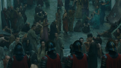 extant_GameOfThrones_5x04-SonsOfTheHarpy_1409