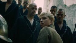 extant_GameOfThrones_5x04-SonsOfTheHarpy_1411