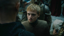 extant_GameOfThrones_5x04-SonsOfTheHarpy_1417