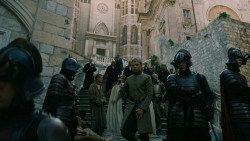 extant_GameOfThrones_5x04-SonsOfTheHarpy_1426