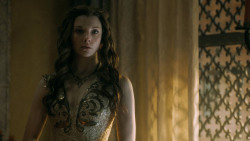 extant_GameOfThrones_5x04-SonsOfTheHarpy_1460