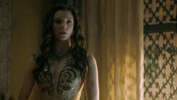 extant_GameOfThrones_5x04-SonsOfTheHarpy_1469