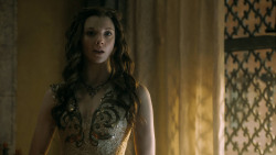 extant_GameOfThrones_5x04-SonsOfTheHarpy_1470