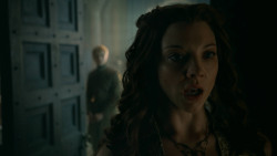 extant_GameOfThrones_5x04-SonsOfTheHarpy_1521