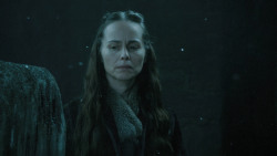 extant_GameOfThrones_5x04-SonsOfTheHarpy_1560