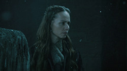 extant_GameOfThrones_5x04-SonsOfTheHarpy_1562