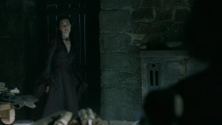 extant_GameOfThrones_5x04-SonsOfTheHarpy_1871