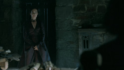 extant_GameOfThrones_5x04-SonsOfTheHarpy_1875