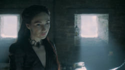 extant_GameOfThrones_5x04-SonsOfTheHarpy_1889