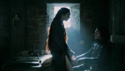 extant_GameOfThrones_5x04-SonsOfTheHarpy_1983