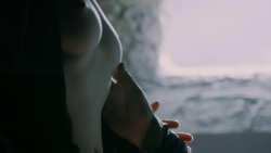 extant_GameOfThrones_5x04-SonsOfTheHarpy_1997