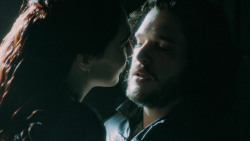 extant_GameOfThrones_5x04-SonsOfTheHarpy_2100