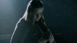 extant_GameOfThrones_5x04-SonsOfTheHarpy_2253