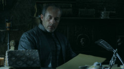 extant_GameOfThrones_5x04-SonsOfTheHarpy_2325