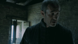 extant_GameOfThrones_5x04-SonsOfTheHarpy_2421