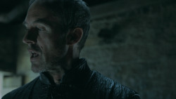 extant_GameOfThrones_5x04-SonsOfTheHarpy_2476