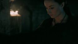 extant_GameOfThrones_5x04-SonsOfTheHarpy_2544