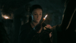 extant_GameOfThrones_5x04-SonsOfTheHarpy_2578