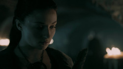extant_GameOfThrones_5x04-SonsOfTheHarpy_2616