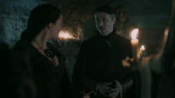 extant_GameOfThrones_5x04-SonsOfTheHarpy_2669