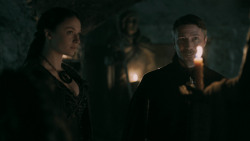 extant_GameOfThrones_5x04-SonsOfTheHarpy_2684