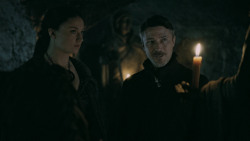 extant_GameOfThrones_5x04-SonsOfTheHarpy_2779