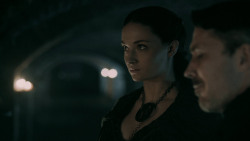 extant_GameOfThrones_5x04-SonsOfTheHarpy_2801
