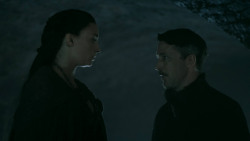 extant_GameOfThrones_5x04-SonsOfTheHarpy_2940