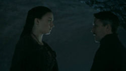 extant_GameOfThrones_5x04-SonsOfTheHarpy_2942