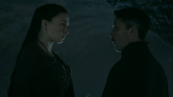 extant_GameOfThrones_5x04-SonsOfTheHarpy_2958