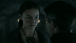 extant_GameOfThrones_5x04-SonsOfTheHarpy_3022
