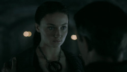 extant_GameOfThrones_5x04-SonsOfTheHarpy_3042