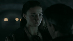 extant_GameOfThrones_5x04-SonsOfTheHarpy_3055