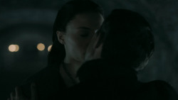 extant_GameOfThrones_5x04-SonsOfTheHarpy_3060