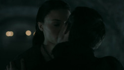extant_GameOfThrones_5x04-SonsOfTheHarpy_3061