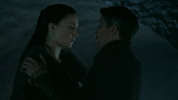 extant_GameOfThrones_5x04-SonsOfTheHarpy_3065
