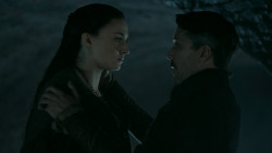 extant_GameOfThrones_5x04-SonsOfTheHarpy_3077